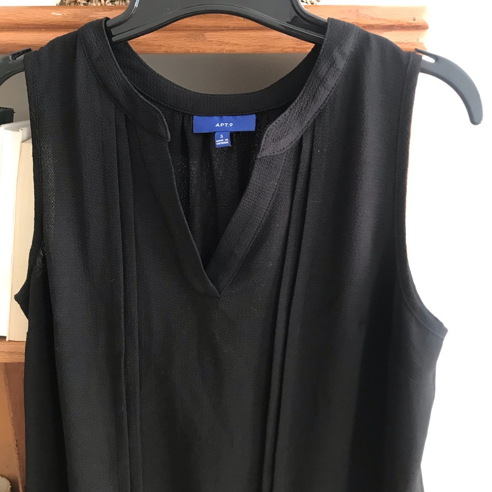 • Apt. 9 • short sleeved blouse